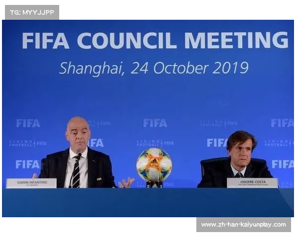 2025年FIFA世俱杯官方比赛用球正式发布彰显创新与科技结合 2025年FIFA世俱杯官方比赛用球正式发布彰显创新与科技结合