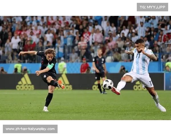 克罗地亚勇战比利时展现强大斗志迎接世界杯挑战 克罗地亚勇战比利时展现强大斗志迎接世界杯挑战